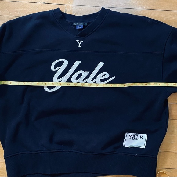 Zara Yale Navy Women’s Sweatshirt - Picture 5 of 12